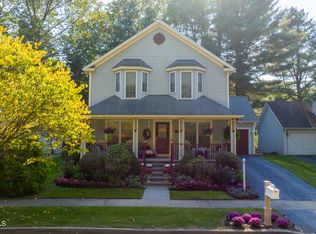 20 Furlong St, Saratoga Springs, NY 12866