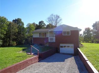 236 Ridgeway Dr, Baden, PA 15005