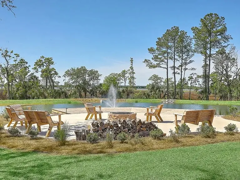 481 Spring Hollow Dr — Photo 18