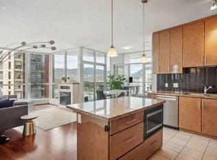 1189 Melville St #2901, Vancouver, BC V6E 4T8