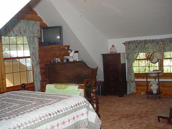 Dormered Spacious Master Suite