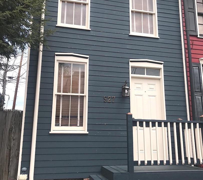 1st image of 927 Rose St