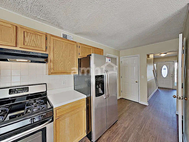 4473 High Gate Dr NW — Photo 3