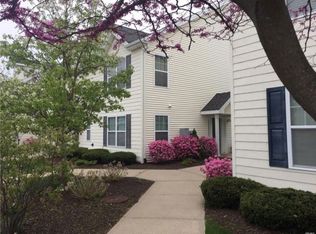 22 Lorien Pl, Melville, NY