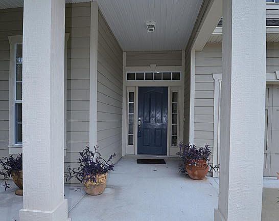 Large Covered Entry