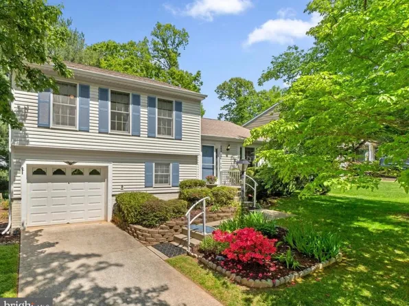 6687 Mid Summer Night Ct, Eldersburg, MD 21784