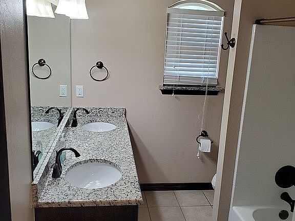 Hall bath with double vanity