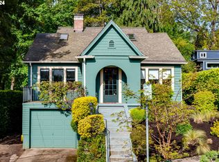 4629 SW View Point Ter, Portland, OR 97239