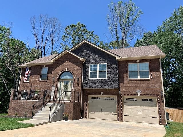 1st image of 102 Jackbat Ct