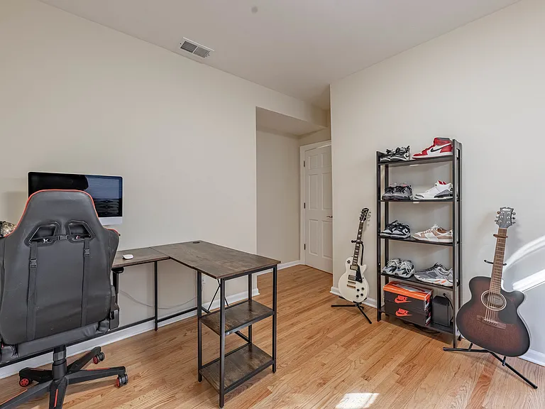 5933 W Huron St #3N — Photo 17