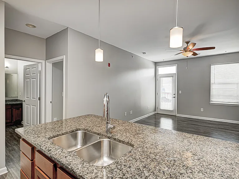 Slate Run Lofts and Apartments — Photo 14