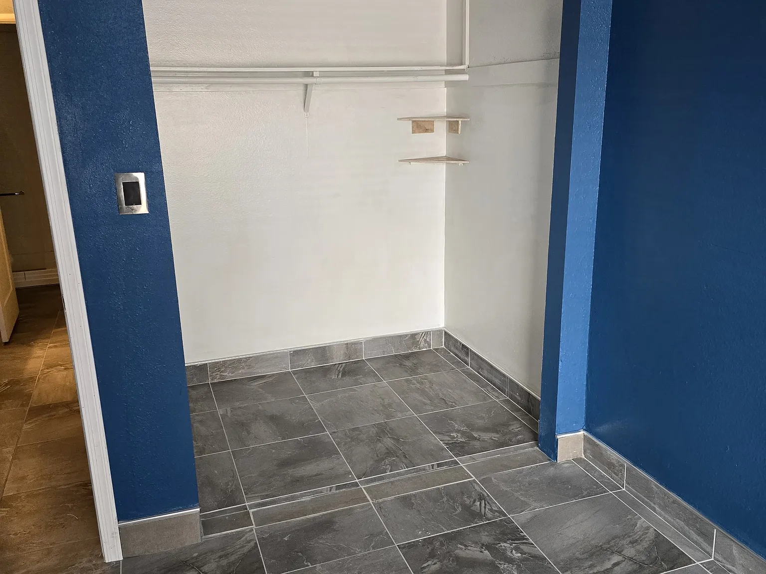5525 E Thomas Rd — Photo 4