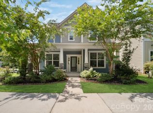 15505 Davidson East Dr, Davidson, NC 28036