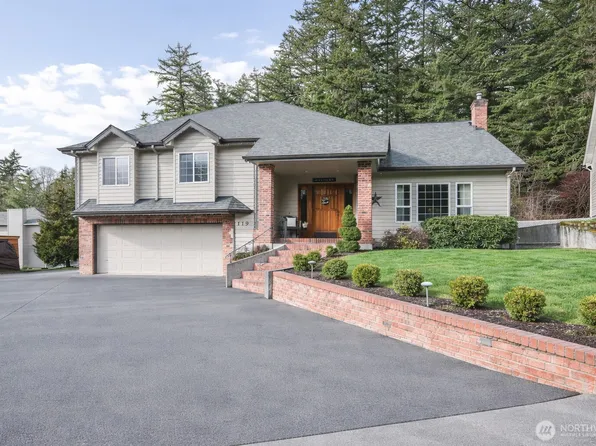 119 Emerald Court, Kelso, WA 98626