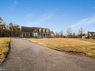 11655 Gilbert Ln, La Plata, MD 20646