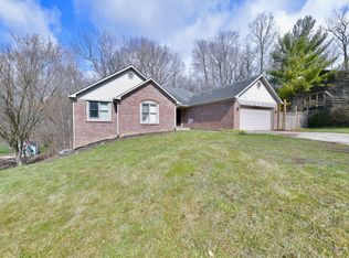6462 Crystal Springs Dr, Avon, IN 46123