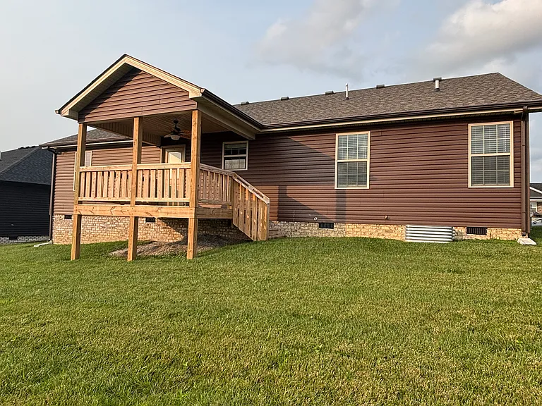 235 Brook Cv — Photo 2