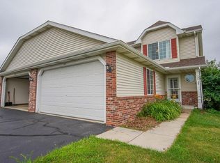 1145 Ellys Way UNIT 1145, Slinger, WI 53086