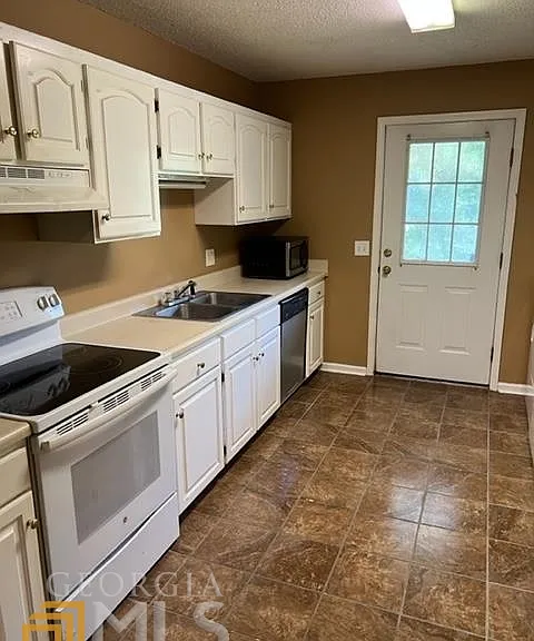 1201 Beaver Creek Dr #B — Photo 20
