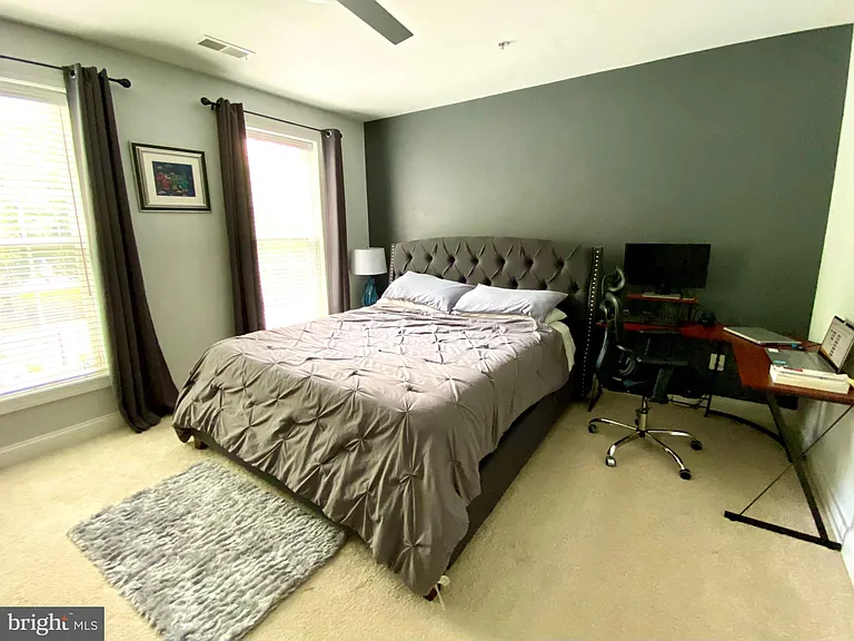 15181 Lancashire Dr — Photo 15
