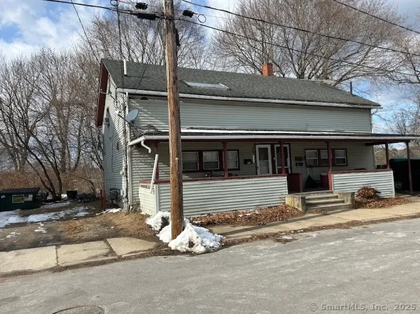 126 Powhattan Street, Putnam, CT 06260