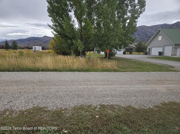 492 Blue Lake Circle, Alpine, WY 83128