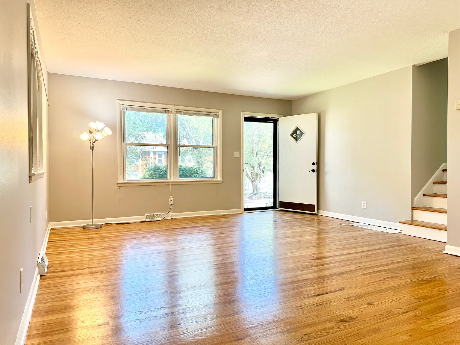 8410 Lowell Ave — Photo 4