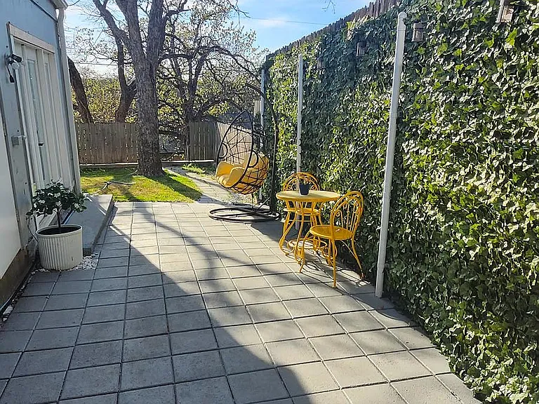 1310 El Camino Real — Photo 22