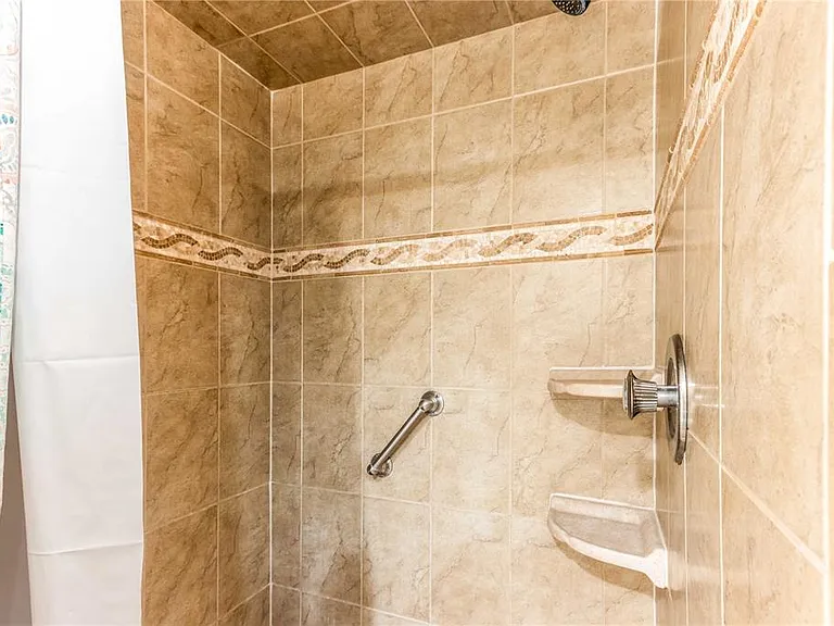 1270 Gulf Blvd #708 — Photo 26
