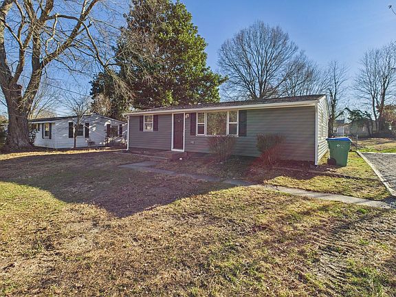 3rd image of 6113 Ullswater Ave
