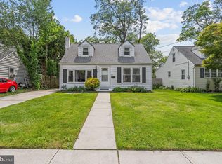 37 Pennwood Dr, Ewing, NJ 08638
