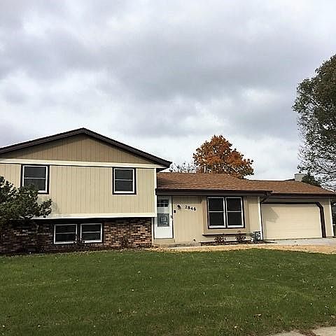 1st image of 2846 W Briarwood Dr