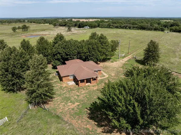 384045 E 1040th Rd, Okemah, OK 74859