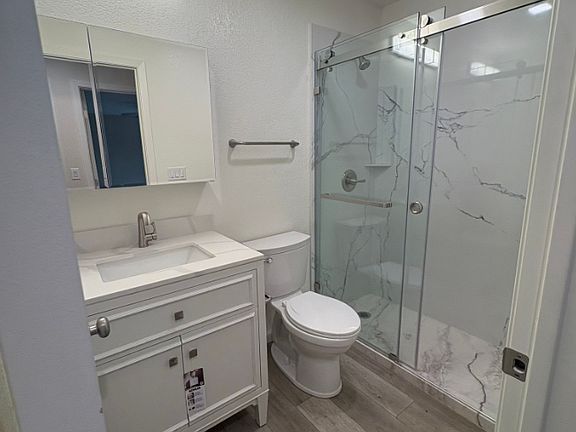 5th image of 1017 Madera Ave APT A