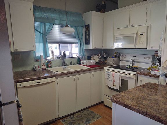 2nd image of 12 Sea Fern Dr #274