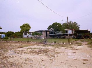 240 N, Rocksprings, TX 78880