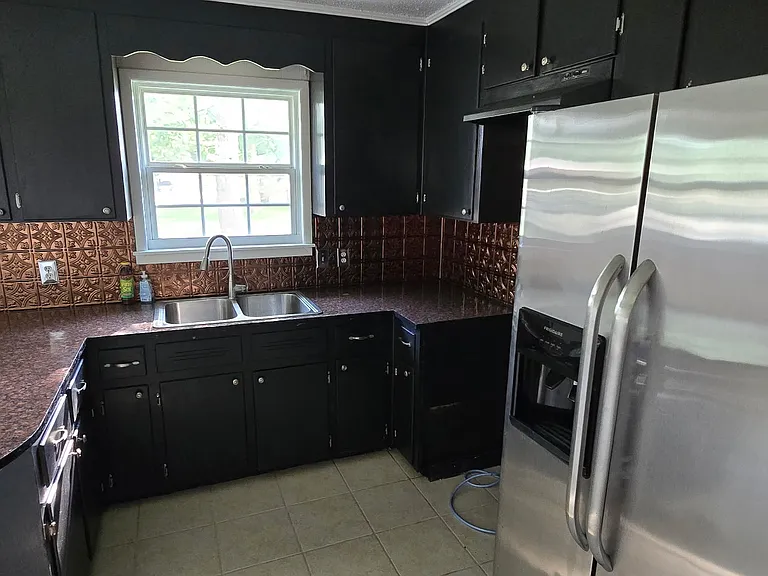 1048 Patterson Cir — Photo 9