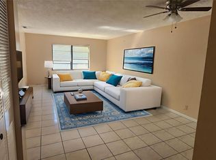 8930 NW 23rd St #6, Hollywood, FL 33024