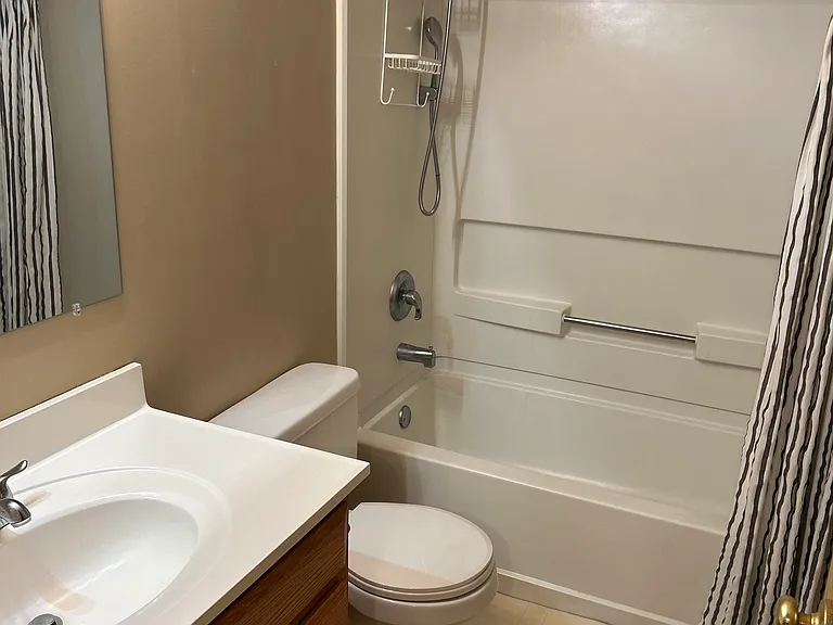 2951 Village Cir — Photo 9