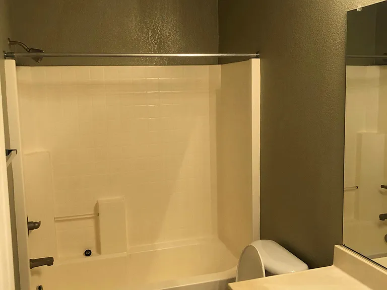 Bathroom #3 (upstairs)