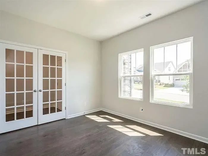 132 Blue Hydrangea Ln — Photo 4