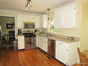4th image of 5037 Woodmont Dr