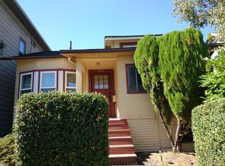 5615 12th Ave NE, Seattle, WA 98105