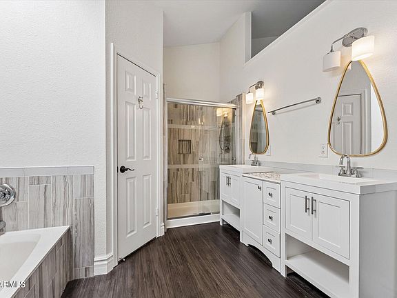 3rd image of 1032 N 59TH Street