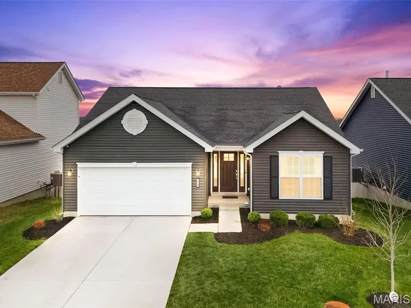 143 Prairie Wind Dr, Wentzville, MO 63385