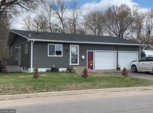 515 E South St, Litchfield, MN 55355