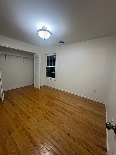 218 Danforth Ave #2 Photo 1
