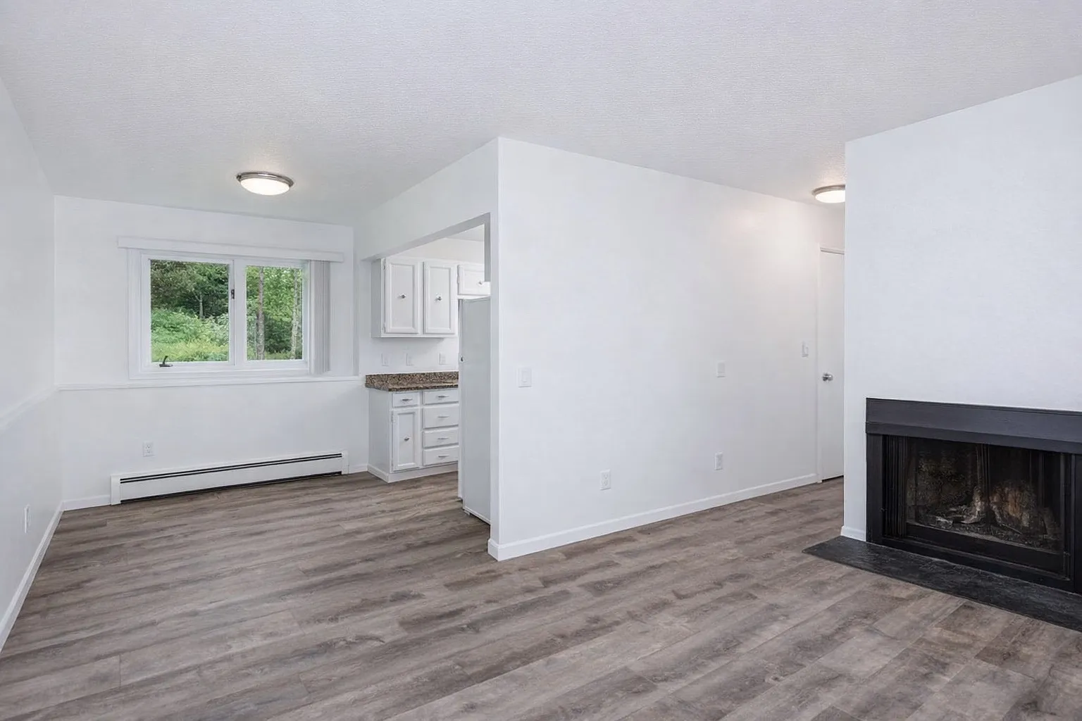2021 Farmer Pl — Photo 1
