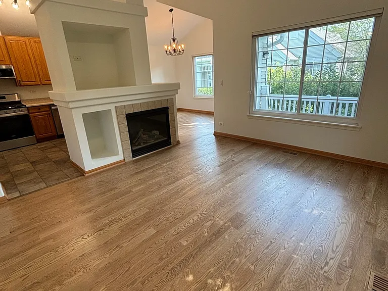 1769 Concord Dr — Photo 3