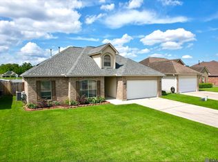 26373 Poplar Glen Dr, Denham Springs, LA 70726